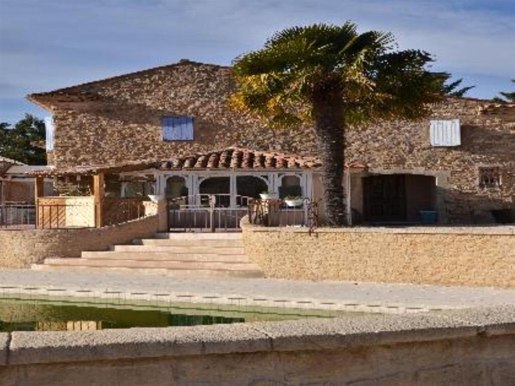 Domaine Saint Victor Hotell La Tour-dʼAigues Exteriör bild