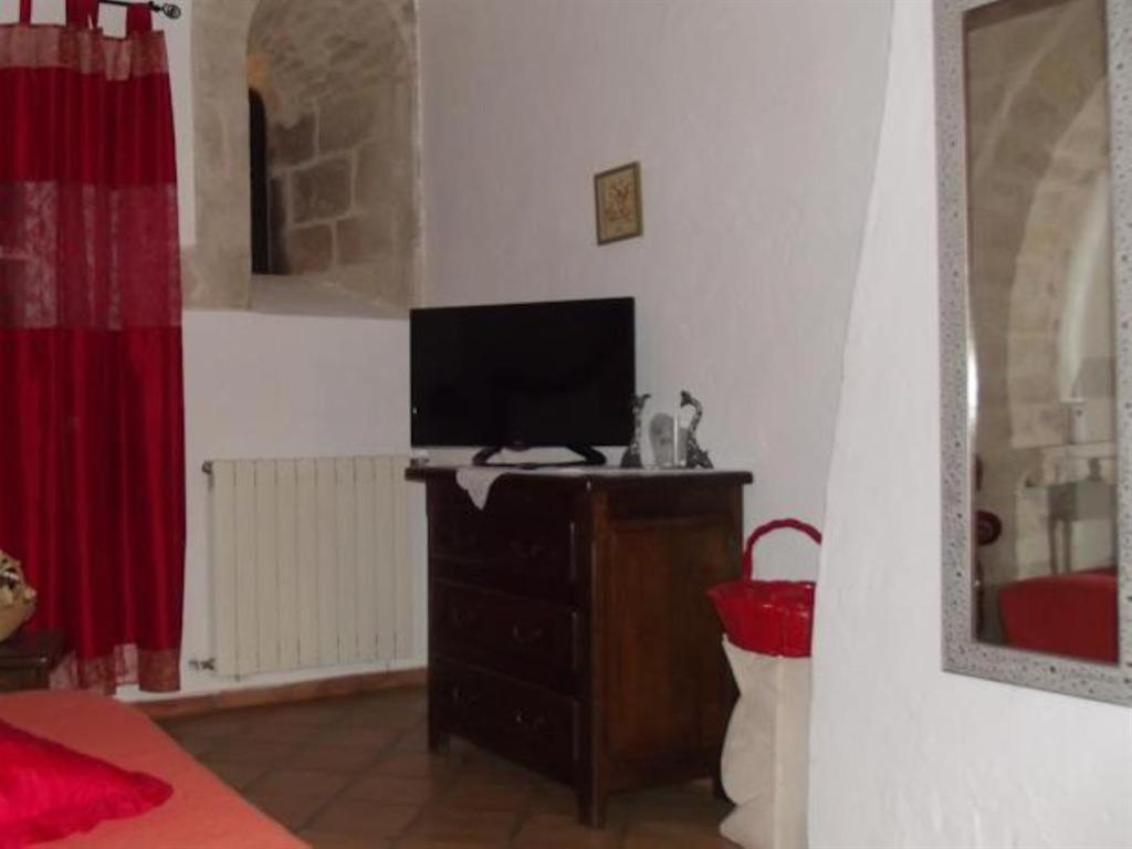 Domaine Saint Victor Hotell La Tour-dʼAigues Exteriör bild
